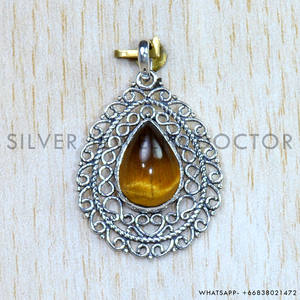 Elegante colgante de plata de ley 925 para mujer, hecho a mano, Ojo de Tigre, corte de pera, piedras preciosas, ajuste de bisel, pieza llamativa, regalo para ella - Product Image 2