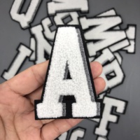 Patchs thermocollants personnalisés en feutre, lettres 3D brodées, alphabet, cœurs écologiques, pour chapeaux, décorations de vêtements, logos à coudre - Vente en gros