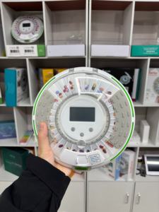 卸売カスタム2025 ZOOMCARE 28日間のリマインダー薬オーガナイザースマート自動ピルディスペンサー9アラームLCDディスプレイ付き - Product Image 2