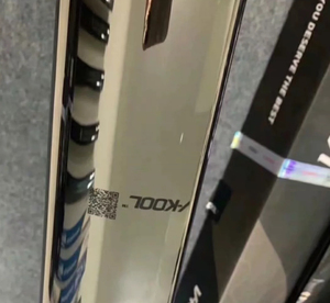 ฟิล์มเคลือบเงาพลังงานแสงอาทิตย์สำหรับรถยนต์ฟิล์มนาโนเซรามิกหน้าต่าง1.52*30ม. ฟิล์มสีคาร์บอนสำหรับรถยนต์ - Product Image 4