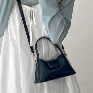 Sac à main de style coréen moderne pour femmes, sac à bandoulière en cuir PU de haute qualité - Product Image 5