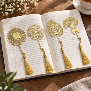 Segnalibro in Metallo Placcato Oro con Fiore Traforato, Design Girasole e Foglia di Tarassaco, con Nappa, Elegante Segnalibro - Product Image 2