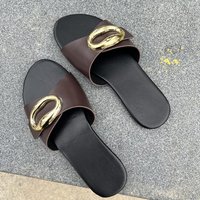 B-8 En stock Nouvelle collection été Sandales et mules plates grande taille décontractées confortables à enfiler avec boucle métallique