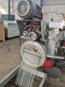 Rifiuti di plastica Pp Pe Pet granuli di riciclaggio estrusore granulazione che fa linea di produzione macchina granulatore - Product Image 4