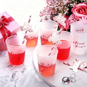 Favors de mariage de style moderne - Ensemble de gobelets en plastique or rose pour la décoration de fête - Product Image 4