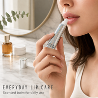 Tube de baume à lèvres holographique personnalisé 15 ml, tube cosmétique souple vide pour brillant à lèvres avec applicateur à pointe inclinée et bouchon à vis
