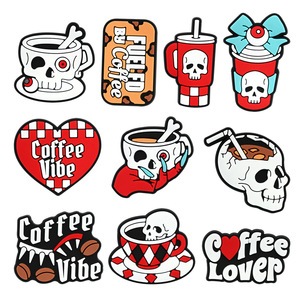 Abalorios góticos para zapatos con diseño de taza de café y calavera, decoraciones personalizadas de bebidas espeluznantes para zuecos - Product Image 1