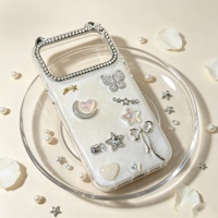 Coque de luxe 3D Papillon Lune avec Oreilles de Chat Scintillantes pour iPhone 18 17 16 15 14 - Étui Brillant et Adorable