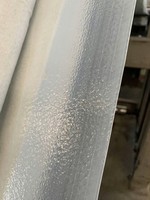 Best-seller : Géomembrane composite industrielle (HDPE) imperméable et résistante aux perforations pour barrages, étangs à poissons et décharges.