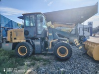 LW180FV Kompakter Radlader Maximale Aufbruchkraft 44kN Traktionsverstärkung in Ostafrika Top-Marken-Ausrüstung für Hofarbeiten