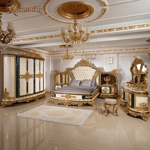 Set di Mobili per Camera da Letto Principale in Legno Avorio Dorato di Lusso, Stile Classico Turco Intagliato, per Arredamento di Ville e Palazzi di Alta Gamma - Product Image 1