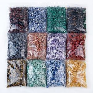 Groothandel natuurlijke kristallen spirituele kwartschips helende gemengde materiaal grindstenen voor energiebalans - Product Image 1