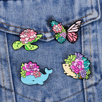Bros perhiasan wanita Pin kerah baju ransel hewan Pin Enamel bunga landak kupu-kupu Paus kura-kura untuk hadiah teman