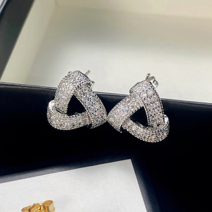 Orecchini a Perno Geometrici Triangolari Vintage per Donna, Accessori per Orecchie da Indossare Ogni Giorno - Product Image 3