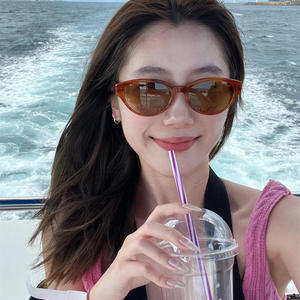 Lunettes de soleil Qianai rétro œil de chat pour femmes, monture noire, protection UV400, monture en PC, verres en acétate, type 3, pare-soleil - Product Image 3