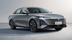 <span class=keywords><strong>Changan</strong></span> <span class=keywords><strong>Eado</strong></span> Plus Combustible barato Fwd Combustible usado Coches compactos 2025 2024 Coche de gasolina - Product Image 2