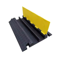 Rampe de protection de câble robuste pour extérieur, 1 canal, en caoutchouc jaune, ABS et PVC