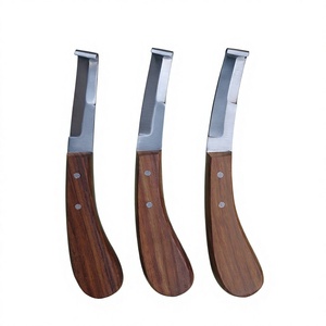 Couteau à sabots à double tranchant avec manche en bois pour chevaux, vaches, moutons, bovins - Product Image 1
