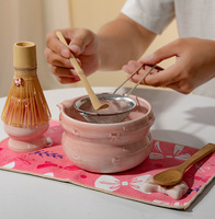 Ensemble de matcha en céramique de style japonais, 7 pièces, motif fleurs de cerisier, avec bol à matcha, bec verseur et fouet à thé, dans un coffret cadeau pour la préparation du thé