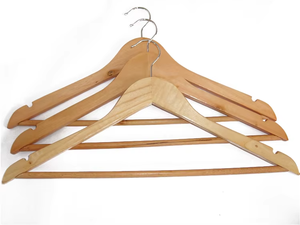 Perchas de Madera de Diseño Tradicional con Acabado Lacado, Gancho de Metal Cromado, Grado B, para Almacenamiento en Armario, Marca ASCEND, ¡Oferta! - Product Image 3