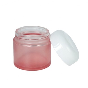 Nouveau pot en verre cosmétique à large ouverture de 50 ml (2 oz) de couleur rose givrée avec couvercle blanc - Product Image 2
