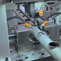 Máquina CNC para fabricar tuberías de acero inoxidable en T para colectores de salida de refrigeración líquida CDU