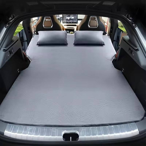 Tapis de coffre de voiture universel antidérapant 120 x 100 cm, tapis de sol de voiture de qualité supérieure - Product Image 1