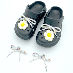 Nuevos Adornos para Zapatos con Lazo Tejido a Mano y Clips Metálicos, Venta al por Mayor, Regalo Bonito, Accesorios Decorativos DIY, Compatibles con <span class=keywords><strong>Zuecos</strong></span> y Sandalias - Product Image 4