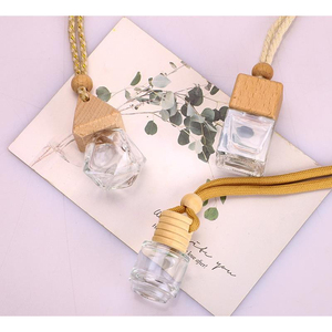 Pengharum Mobil <span class=keywords><strong>Mini</strong></span> <span class=keywords><strong>Diffuser</strong></span> Botol Unik Minyak Esensial Mewah Pengharum Mobil Gantung Unik Pengharum Mobil Mewah - Product Image 2