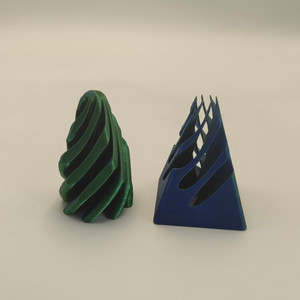 Juguete de Cono Espiral Impreso en 3D, Escultura de Pirámide Imposible con Efecto de Passthrough, Mini Ilusión de Hilo en Vórtice, Juguete Antiestrés, Producto Novedoso y de Broma - Product Image 2