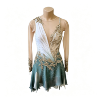Robe de patinage artistique à dégradé blanc-vert avec strass, manches longues en maille et dos ajouré pour enfants et adultes, idéale pour les spectacles de patinage sur glace
