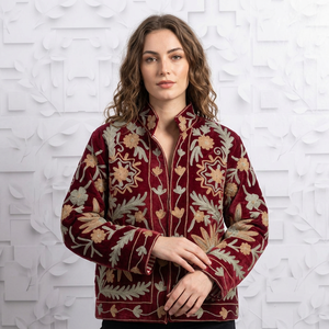 Nouvelle veste longue vintage en velours Suzani pour femme, élégante et décontractée, brodée à la main, manteau d'hiver confortable, cardigan, robe de plage - Product Image 1