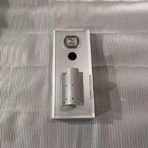 ชุดตัวเรือนไฟถนนพลังงานแสงอาทิตย์อะลูมิเนียมอัลลอยด์ 100W LED ติดผนังสำหรับใช้งานภายนอกอาคาร - Product Image 4