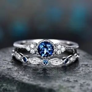2024 trendi grosir kualitas tinggi paduan cincin perak pertunangan cincin berlian untuk wanita