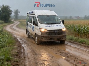 Ambulancia <span class=keywords><strong>Todoterreno</strong></span> 4x4 con Equipo Médico para Rescate en el Desierto, Vehículo Médico - Product Image 3