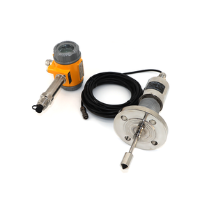 את הויסקטר המקוון למדידת פתרון שוקולד בזמן אמת מותקנת על הצינור. - Product Image 2