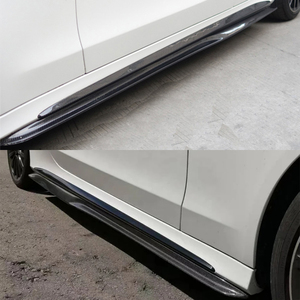 สเกิร์ตข้างคาร์บอนไฟเบอร์ทรง PSM สำหรับรถยนต์ C-Class W205 4 ประตู ปี 2015-2021 - Product Image 4