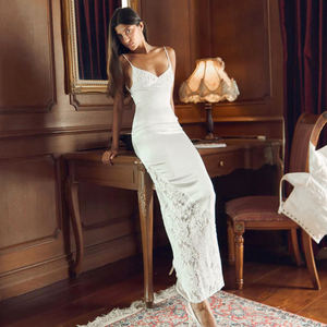 Elegante Vestido Largo de Encaje Transpirable con Tirantes Finos para Mujer, Vestido de Verano Sofisticado con Cintura Natural - Product Image 4