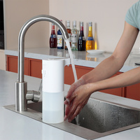 Distributeur automatique de savon shampoing à capteur mural en plastique ABS moderne et amusant pour salle de bain Pompe à liquide sans contact pour usage domestique