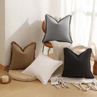 Nouvelle Arrivée Housse de Coussin Carrée de Luxe Moderne Classique Européenne à Pompons Couleur Unie en Coton Lavé à l'Eau Personnalisable pour Canapé et Séjour