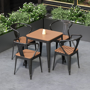Ensemble de chaises de table à manger moderne et industrielle pour l'extérieur Mobilier de jardin en bois et plastique imperméable pour la plage, la cour et le restaurant - Product Image 4