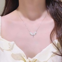 Collier avec pendentif aile d'ange en argent sterling 925, pavé de moissanite, colliers minimalistes