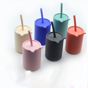 Gobelet à boire en silicone pour enfants, gobelet à paille en silicone de qualité alimentaire, anti-chute, résistant à la chaleur, gobelet d'apprentissage en silicone pour bébé - Product Image 2