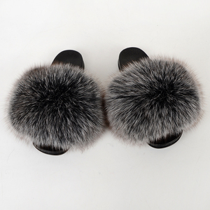 Real Fox Fur Slipper Summer Women Indoor House Plush Shoes Solid Color Flat Sandals Ladies <b>Fluffy</b> Furry <b>Slides</b> - Product Image 4