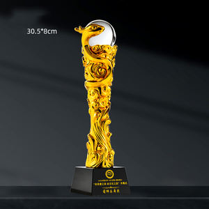 Trophée en résine et cristal <span class=keywords><strong>de</strong></span> haute qualité <span class=keywords><strong>de</strong></span> conception moderne Fabricant Ventes directes Trophée durable respectueux <span class=keywords><strong>de</strong></span> l'environnement - Product Image 6