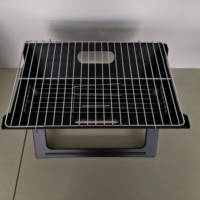 Grille de barbecue moderne en acier de qualité supérieure Grille de camping portable en forme de X pour balcon Design pliant classique Revêtement en poudre pour les vacances