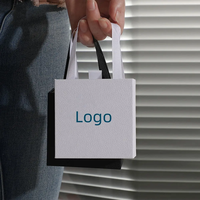 Boîte à bijoux en papier avec poignée pour emballage de bijoux de luxe en carton à tiroir coulissant avec logo personnalisé pour collier