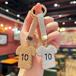 Llavero con forma de camiseta, diseño de número <span class=keywords><strong>10</strong></span> con diamantes de imitación de alto brillo, pulsera creativa y cómoda, llavero metálico. - Product Image 2