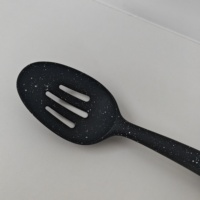 Cuillère écumoire en nylon écologique avec poignée en silicone, résistante à la chaleur, maille fine, pour aliments frits, pâtes, ustensile de cuisine