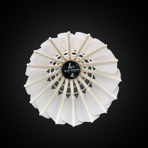 Vente en gros, plume d'oie de classe a, logo personnalisé, utilisation pratique, volant d'entraînement léger, <span class=keywords><strong>badminton</strong></span> - Product Image 1